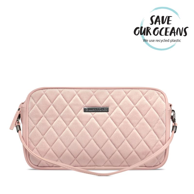 VELVET ROSE
VELVET ROSE