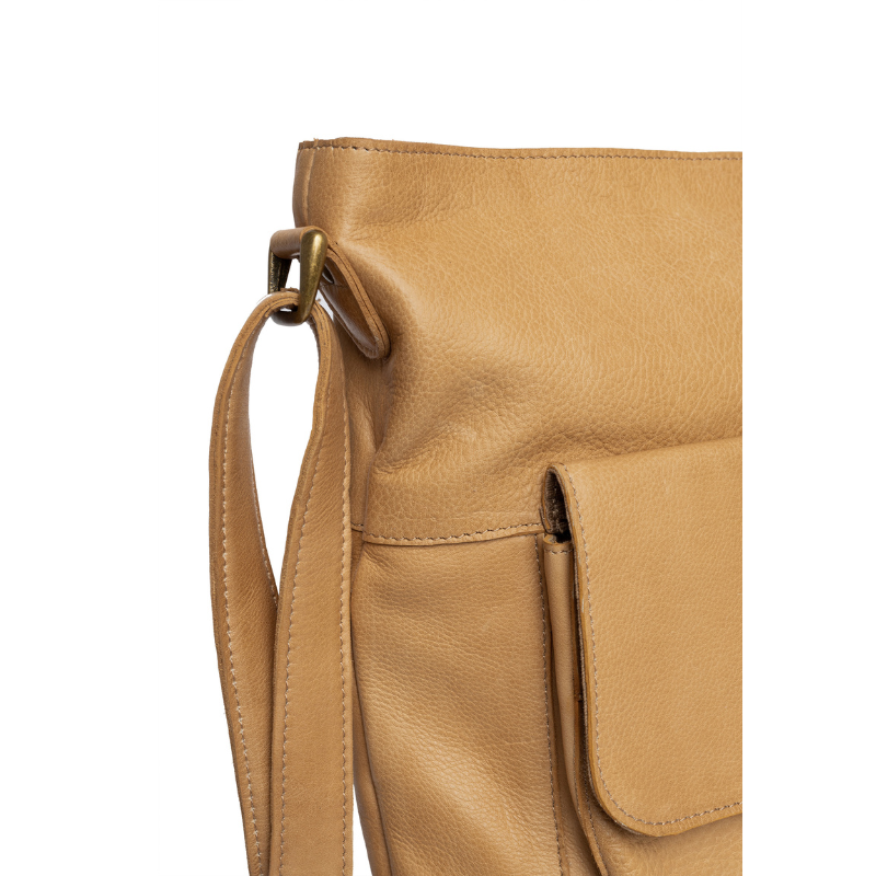 1656 Urban Crossbody