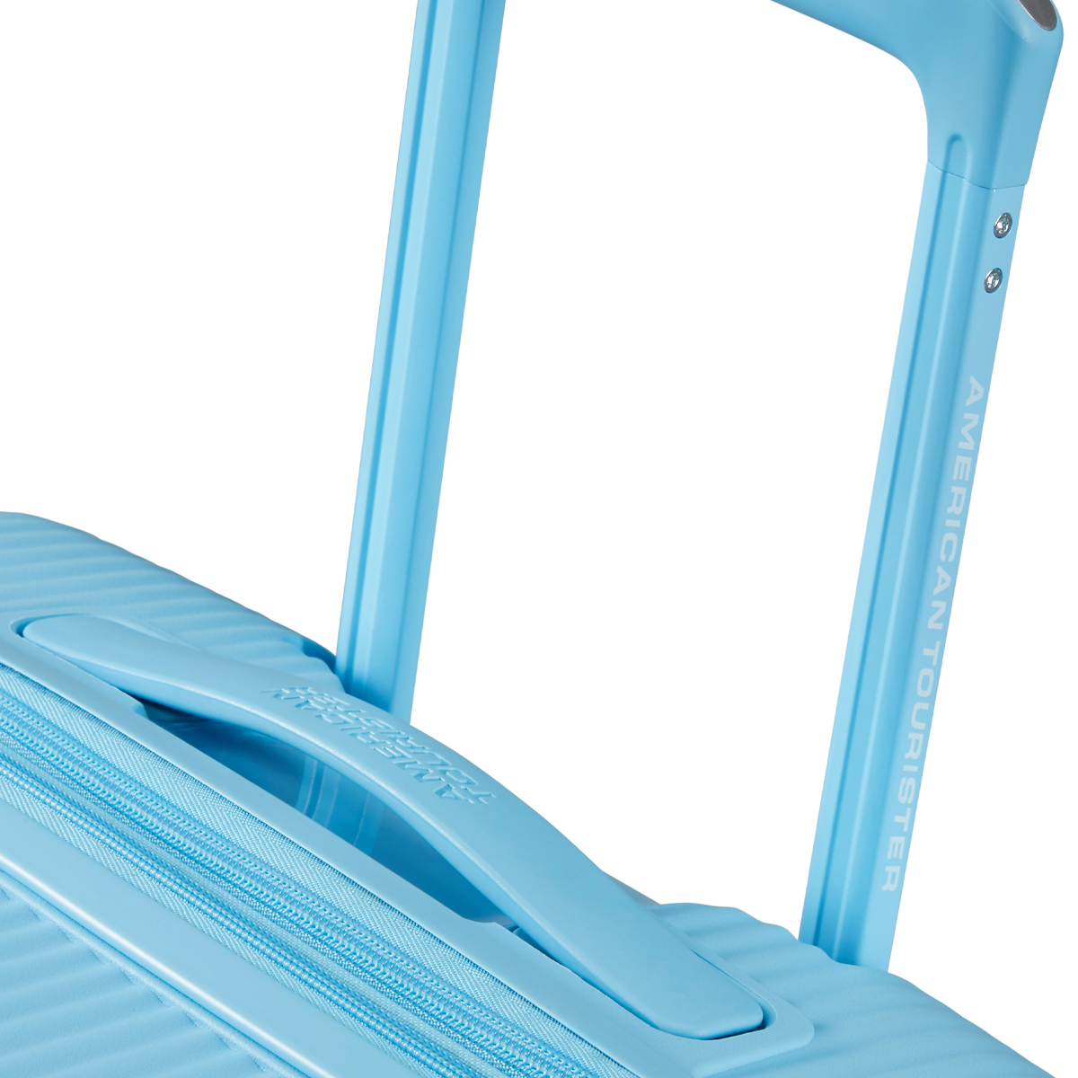 Soundbox 67 Cm Spinner Kuffert