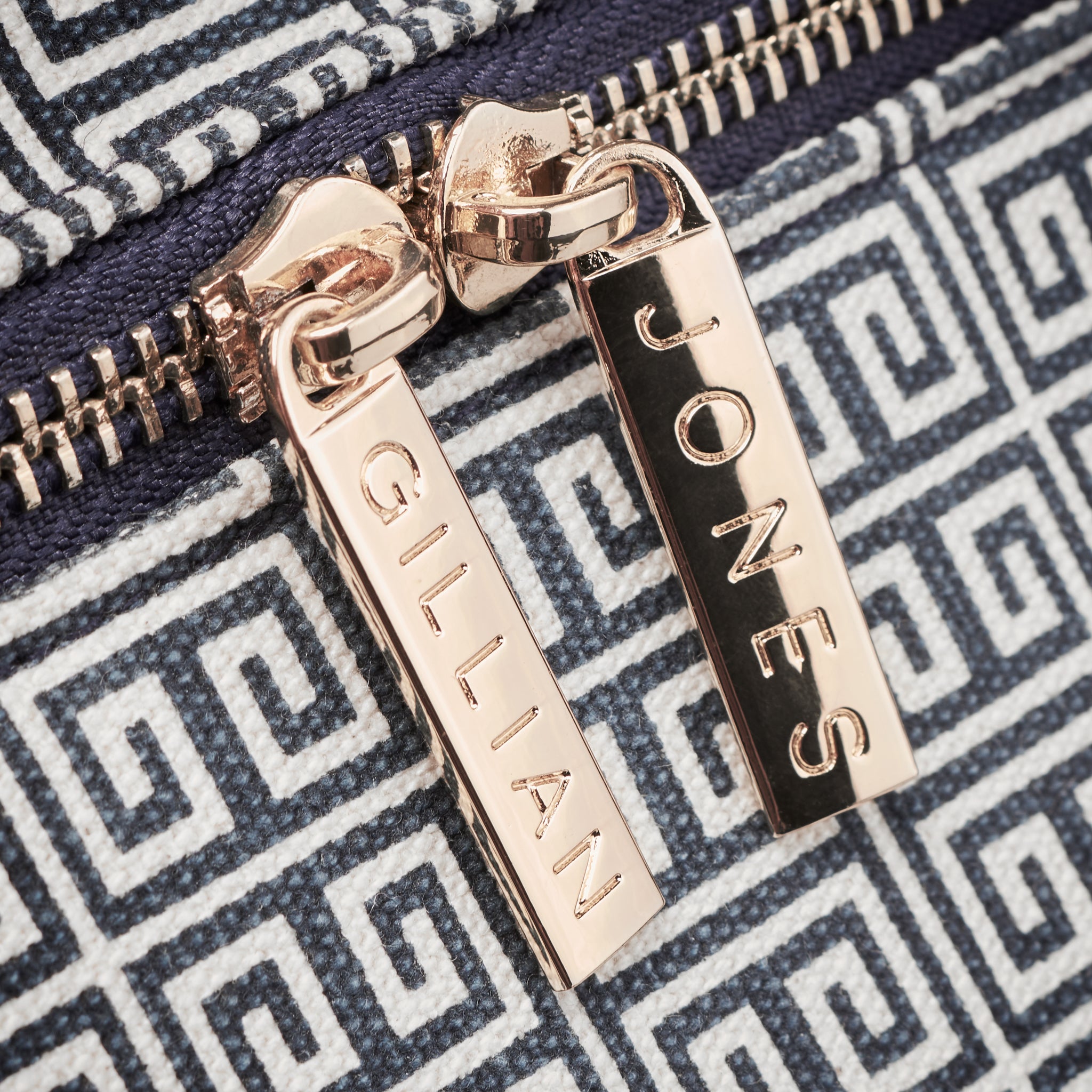 GILLIAN JONES RES BEAUTYBOKS