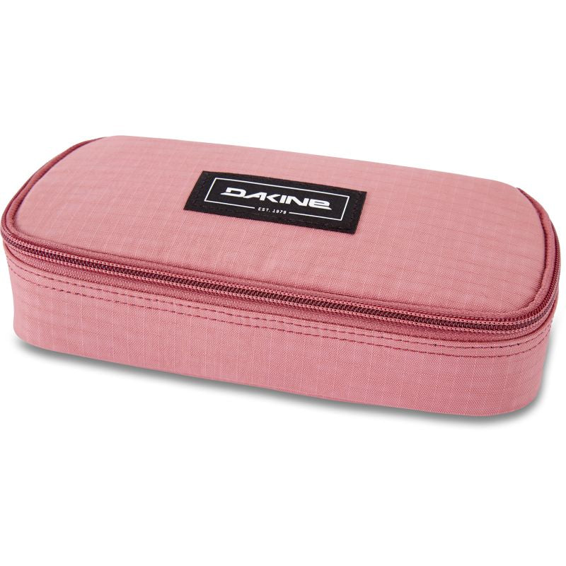 DAKINE SCHOOL CASE