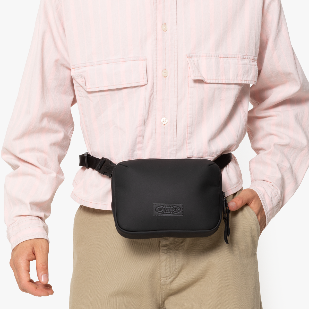 Arjan Crossbody