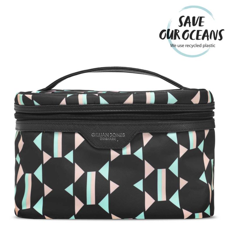 GEOMETRISK 001
GEOMETRISK 001