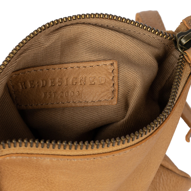 Jane Urban Crossbody