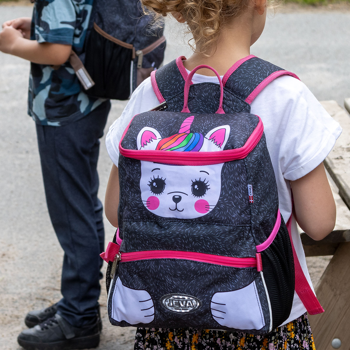 PRESCHOOL CATICORN BØRNEHAVERYGSÆK