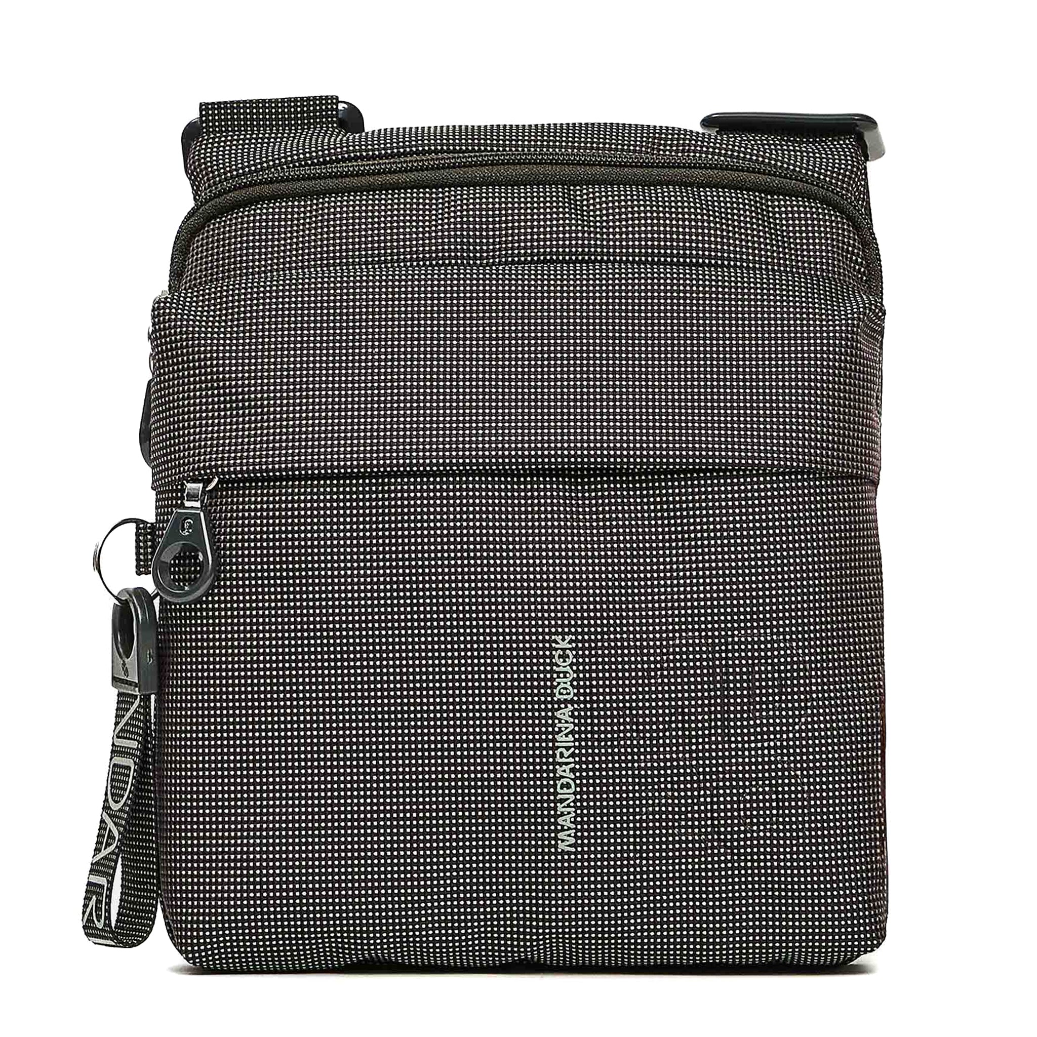 RAIN FOREST A44
RAIN FOREST A44