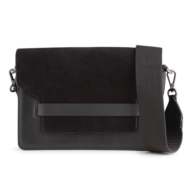 BLACK W/BLACK
BLACK W/BLACK