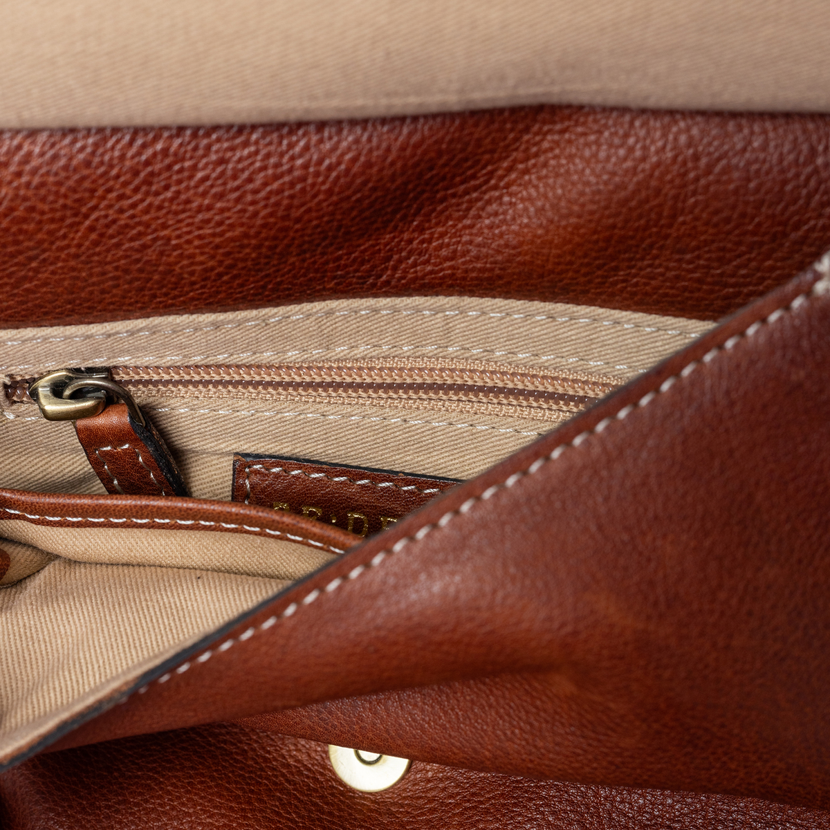 Jeane Big Crossbody