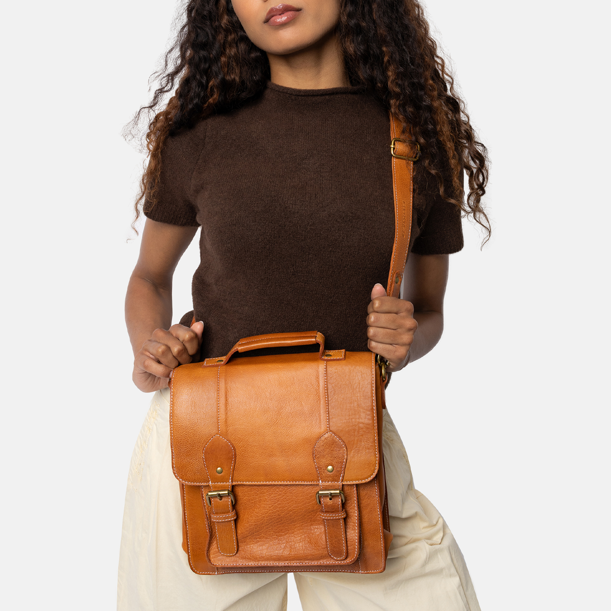Melia Medium Crossbody