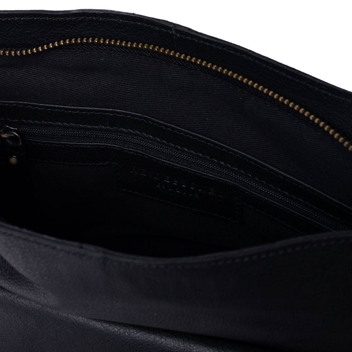 Sara Big Crossbody