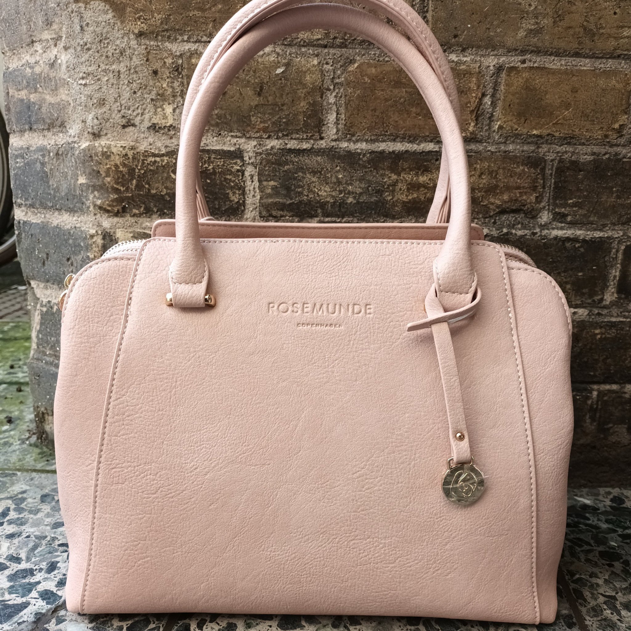 ROSE GOLD 6682
ROSE GOLD 6682