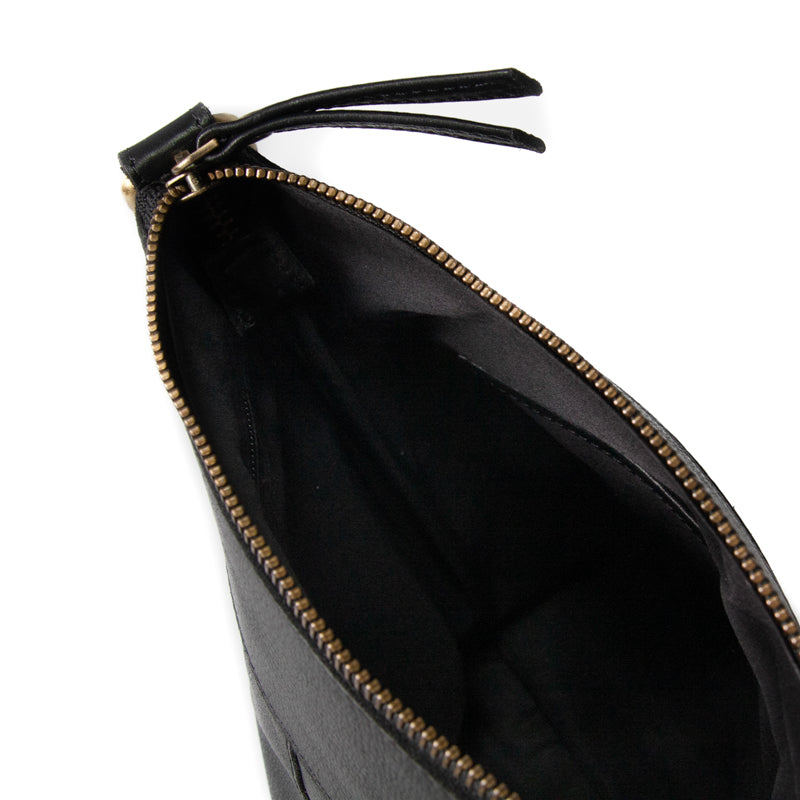 TREATS ALICIA CROSSOVERTASKE