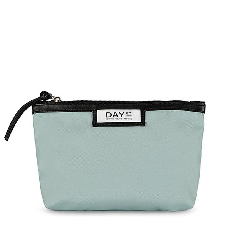 DAY GWENETH RE-S KOSMETIK TASKE