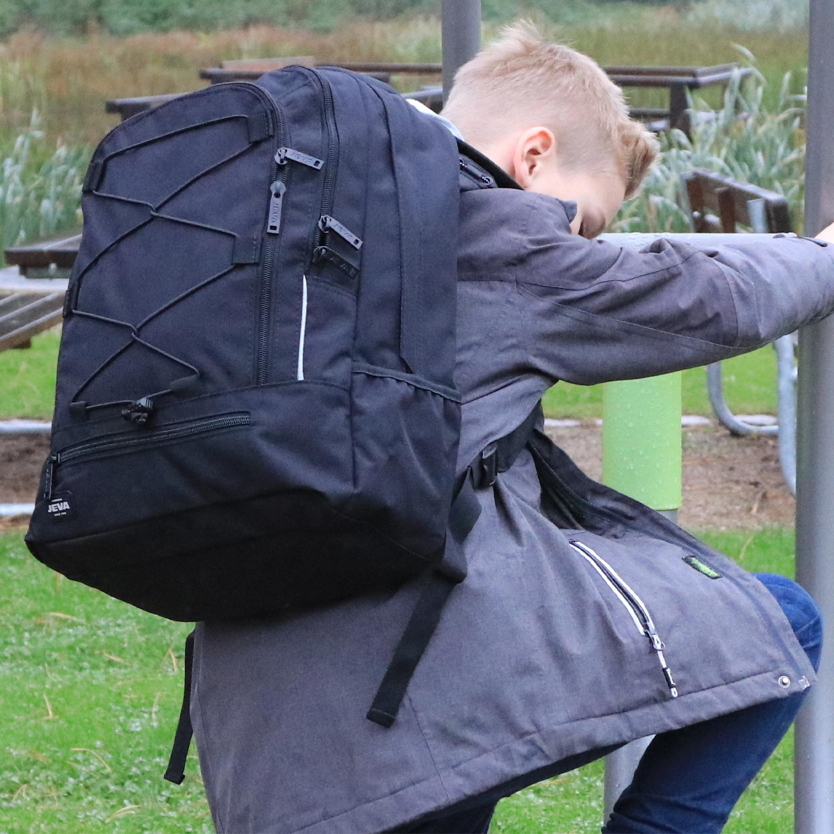 Survivor Black Rygsæk NY