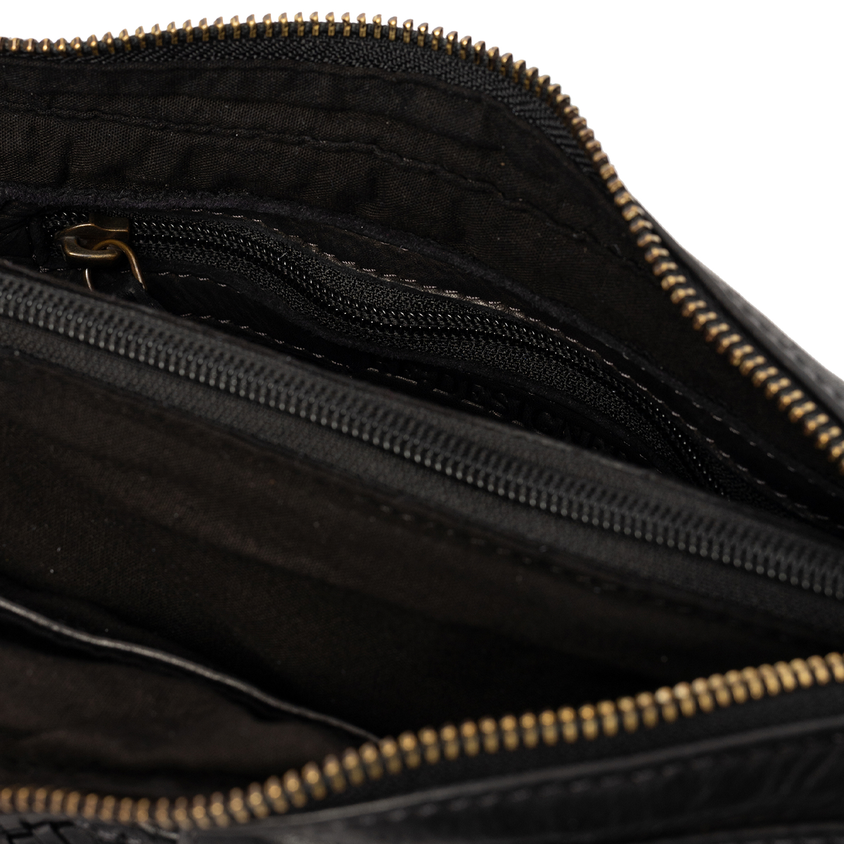 Marga Crossbody