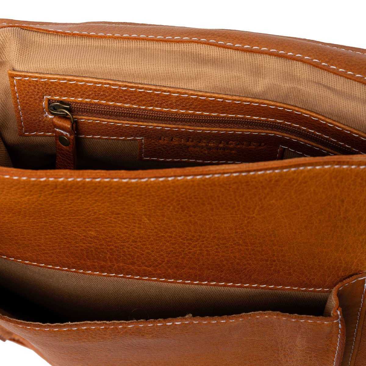 Melia Medium Crossbody