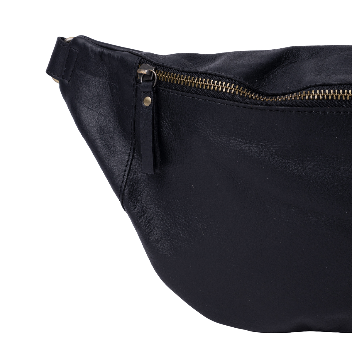 Selina Bumbag