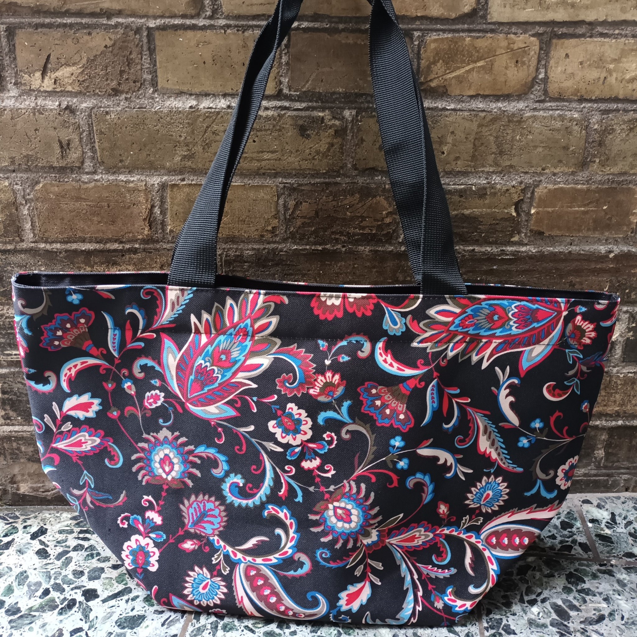 PAISLEY BLACK 7063
