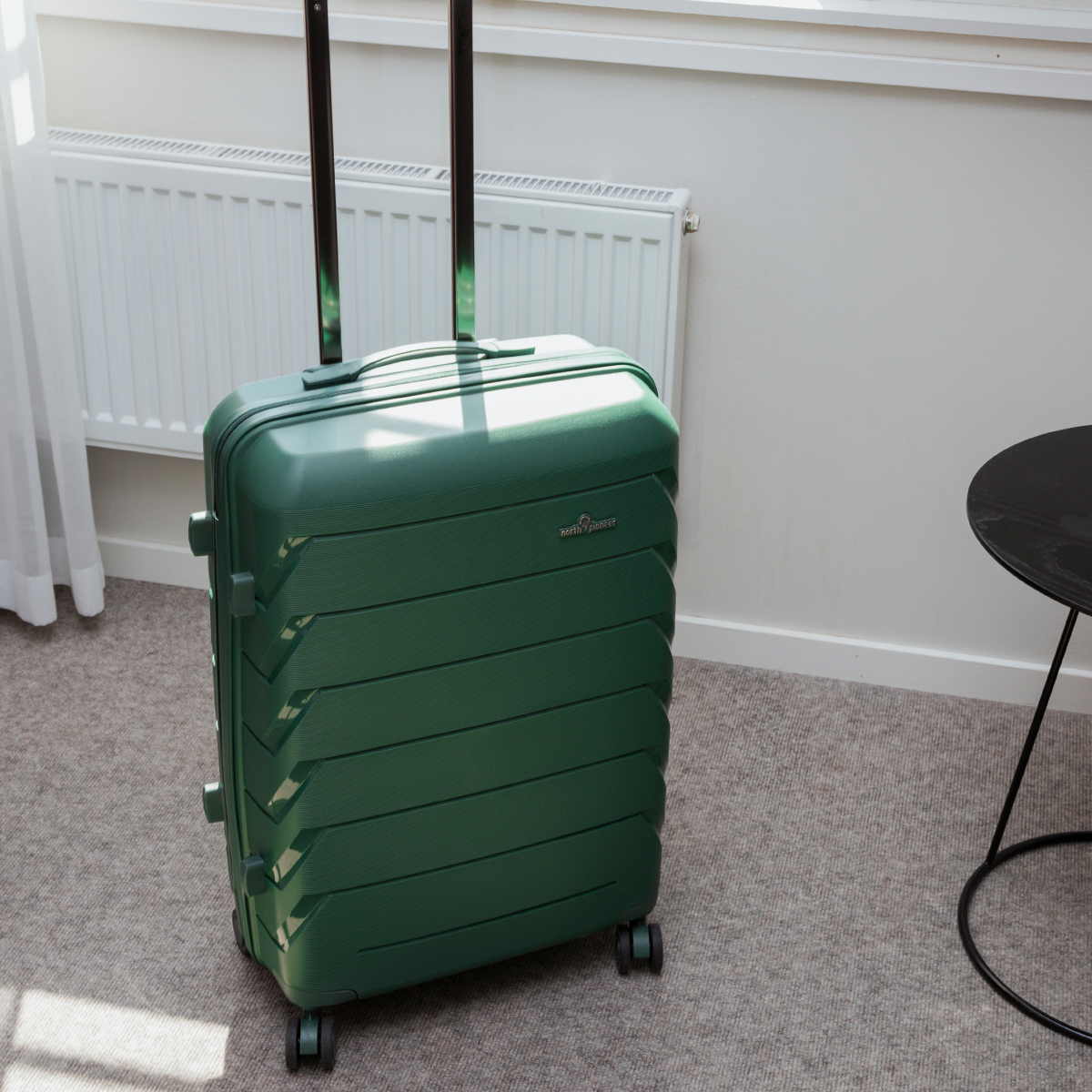 London LHR Medium 66 cm Kuffert