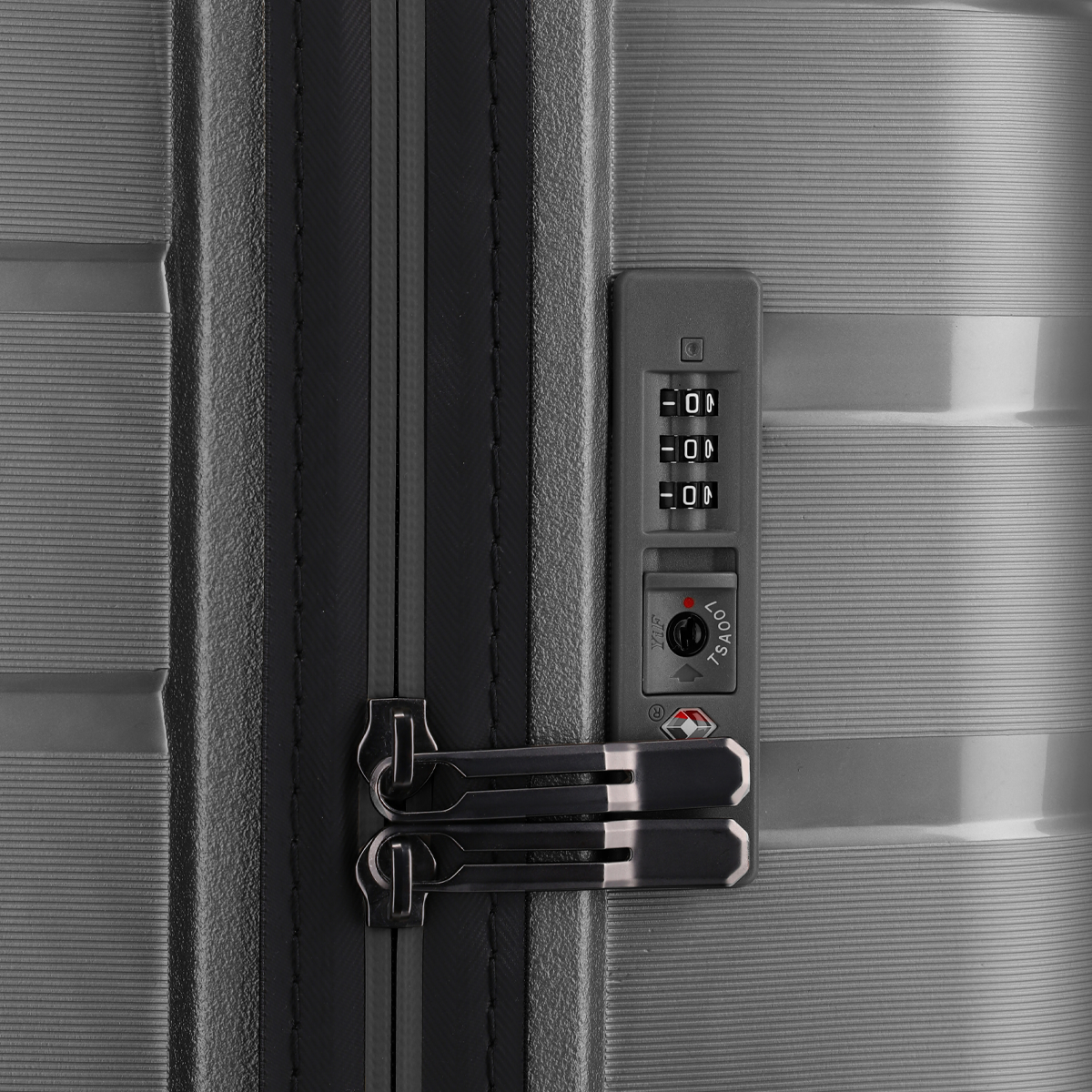 Air Base 4W L Kuffert