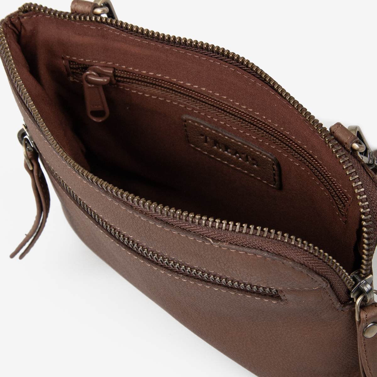 Nanna Crossbody