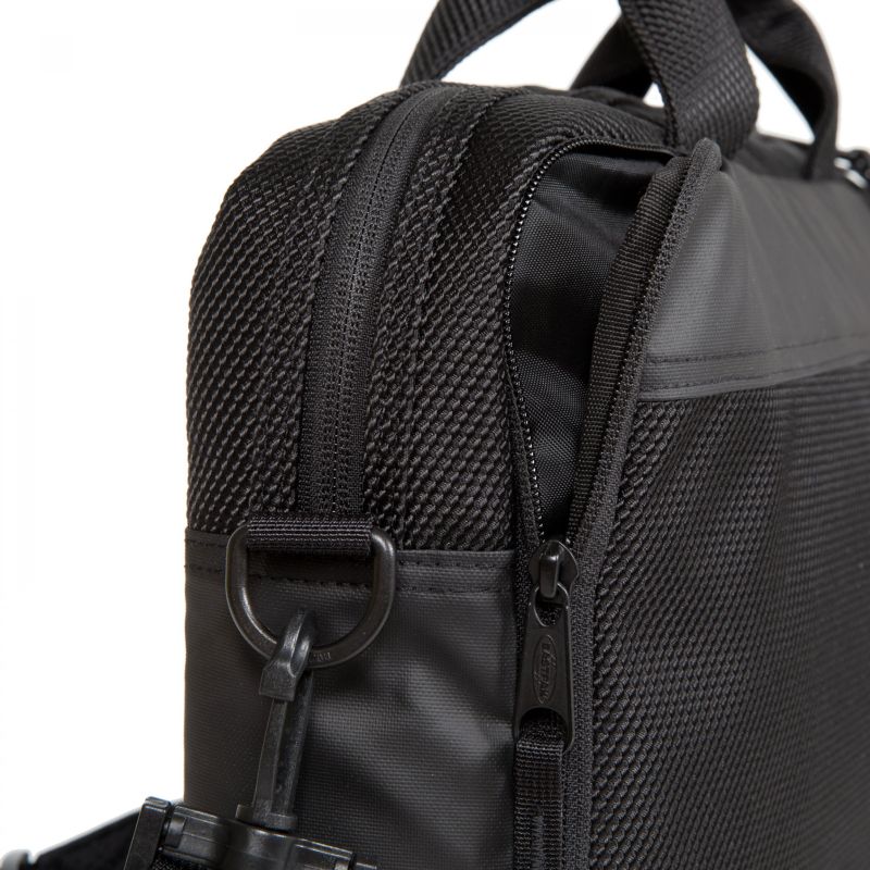 EASTPAK ACTON COMPUTERTASKE